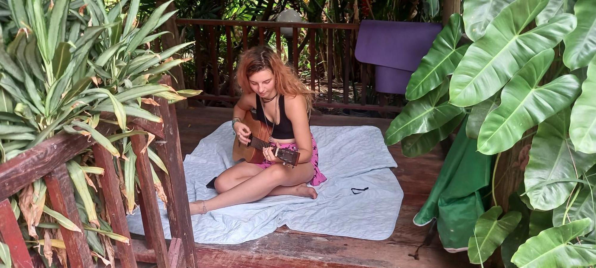 Plus Hostel Ayutthaya Ngoại thất bức ảnh