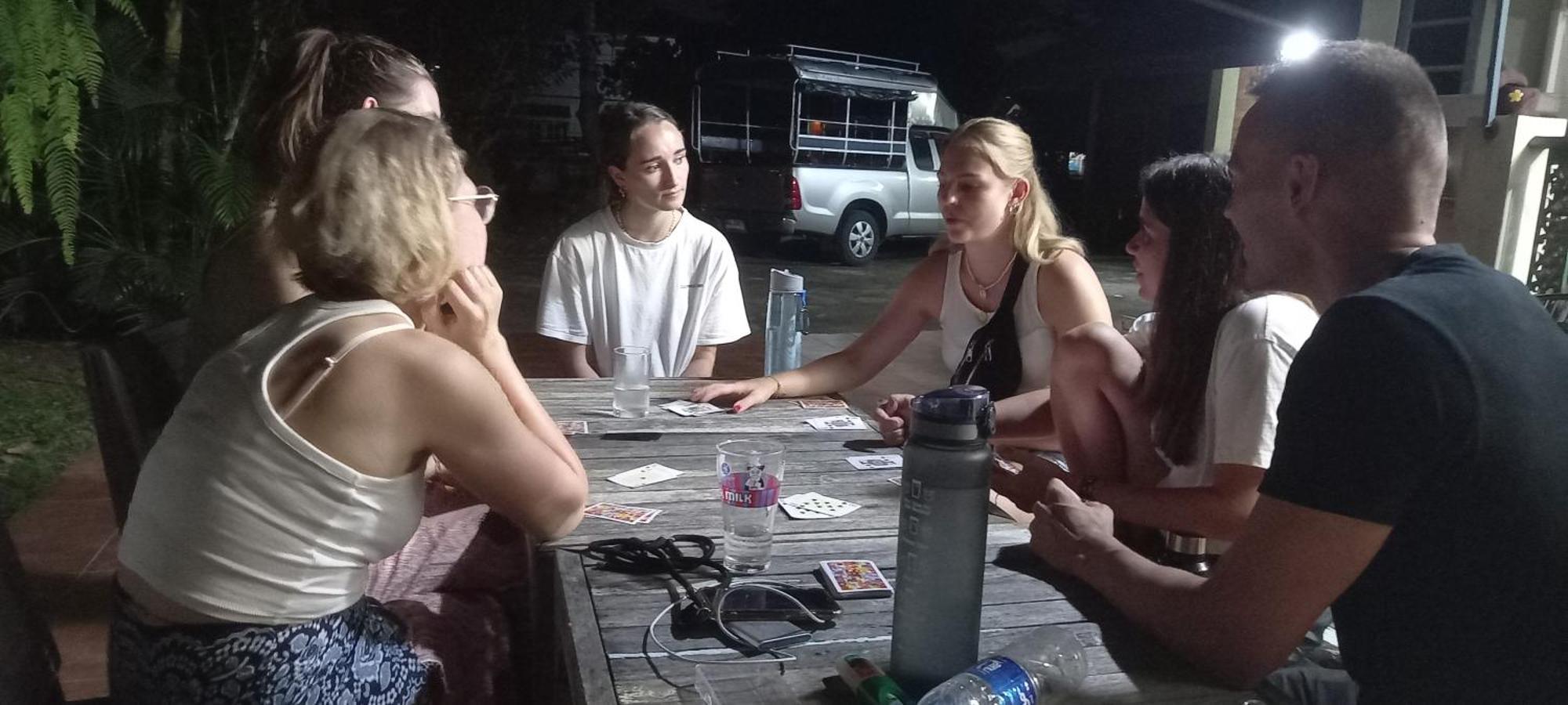 Plus Hostel Ayutthaya Ngoại thất bức ảnh