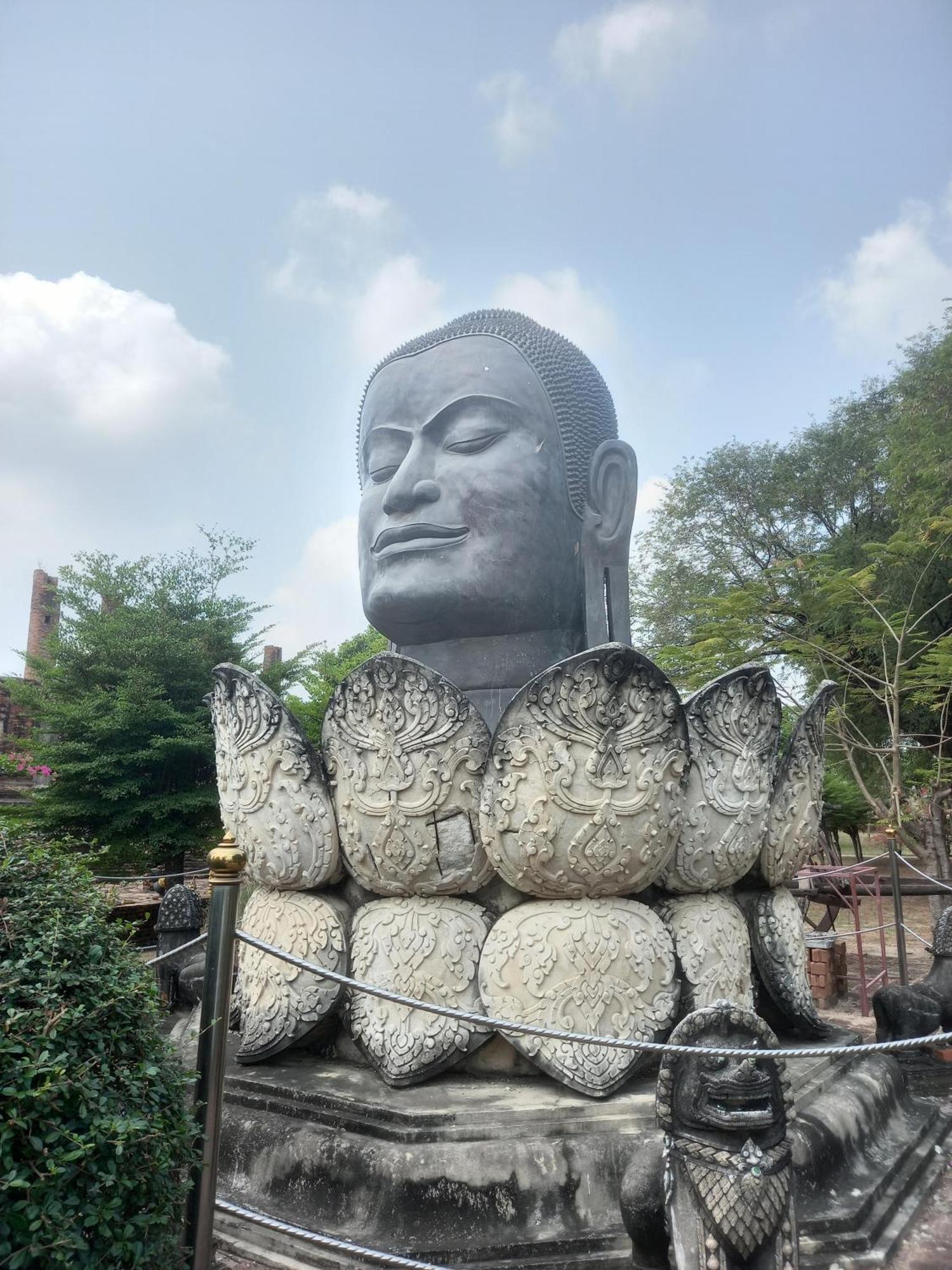 Plus Hostel Ayutthaya Ngoại thất bức ảnh