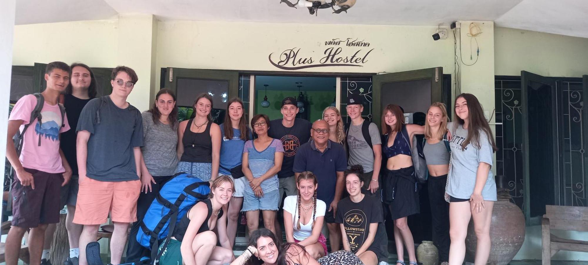 Plus Hostel Ayutthaya Ngoại thất bức ảnh